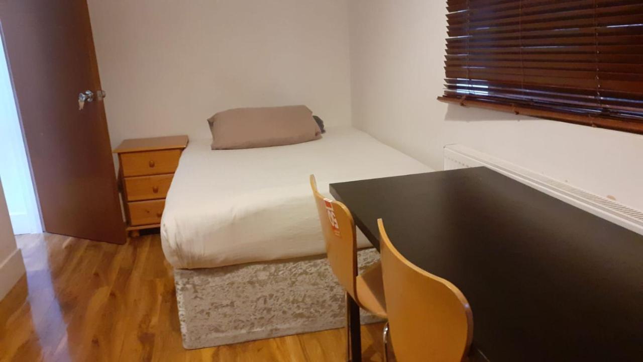 Sw16 Norbury Guesthouse London Eksteriør bilde